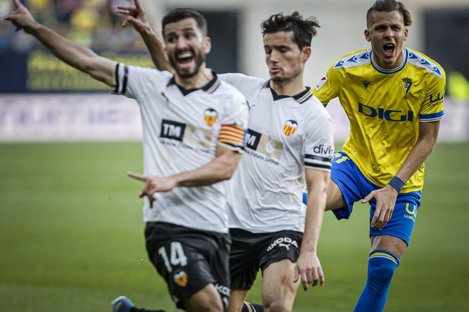 Partido de fútbol Cádiz CF - Valencia CF