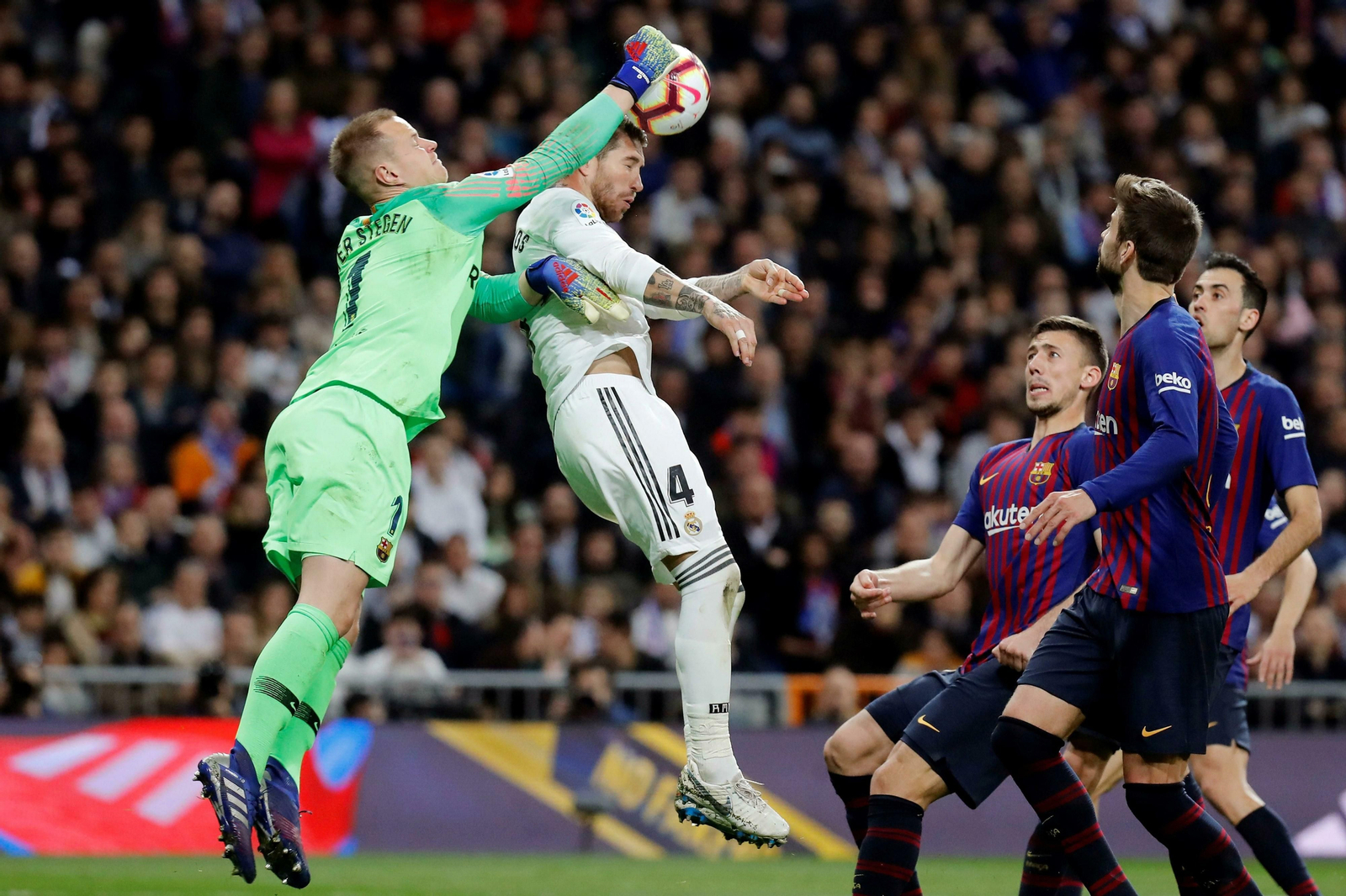 Las imágenes del Real Madrid-Barcelona