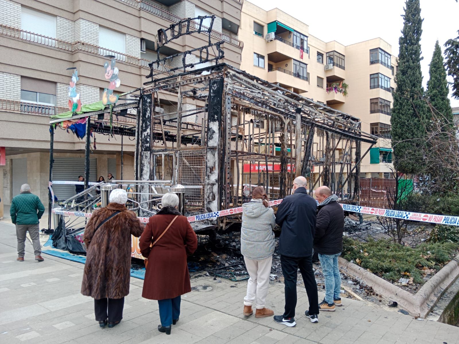 Incendio de la atracción.