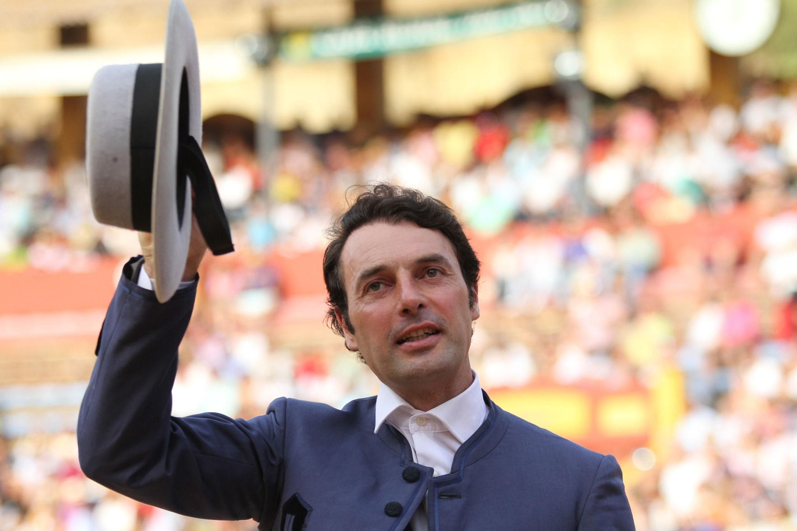 Festejo de Rejones en el coso de La Merced por Colombinas.