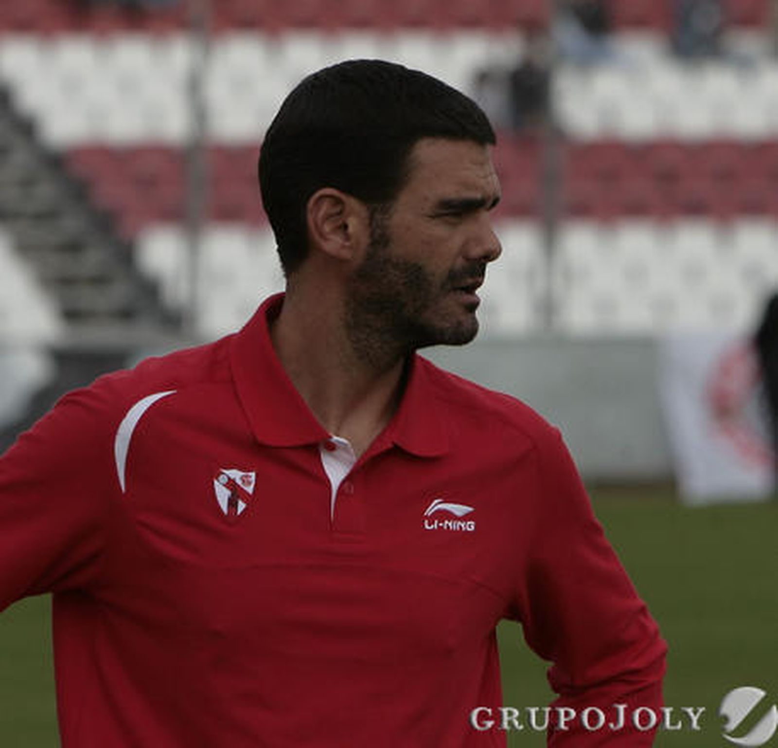 El míster sevillista, Ramón Tejada. 

Foto: Jose Angel Garcia