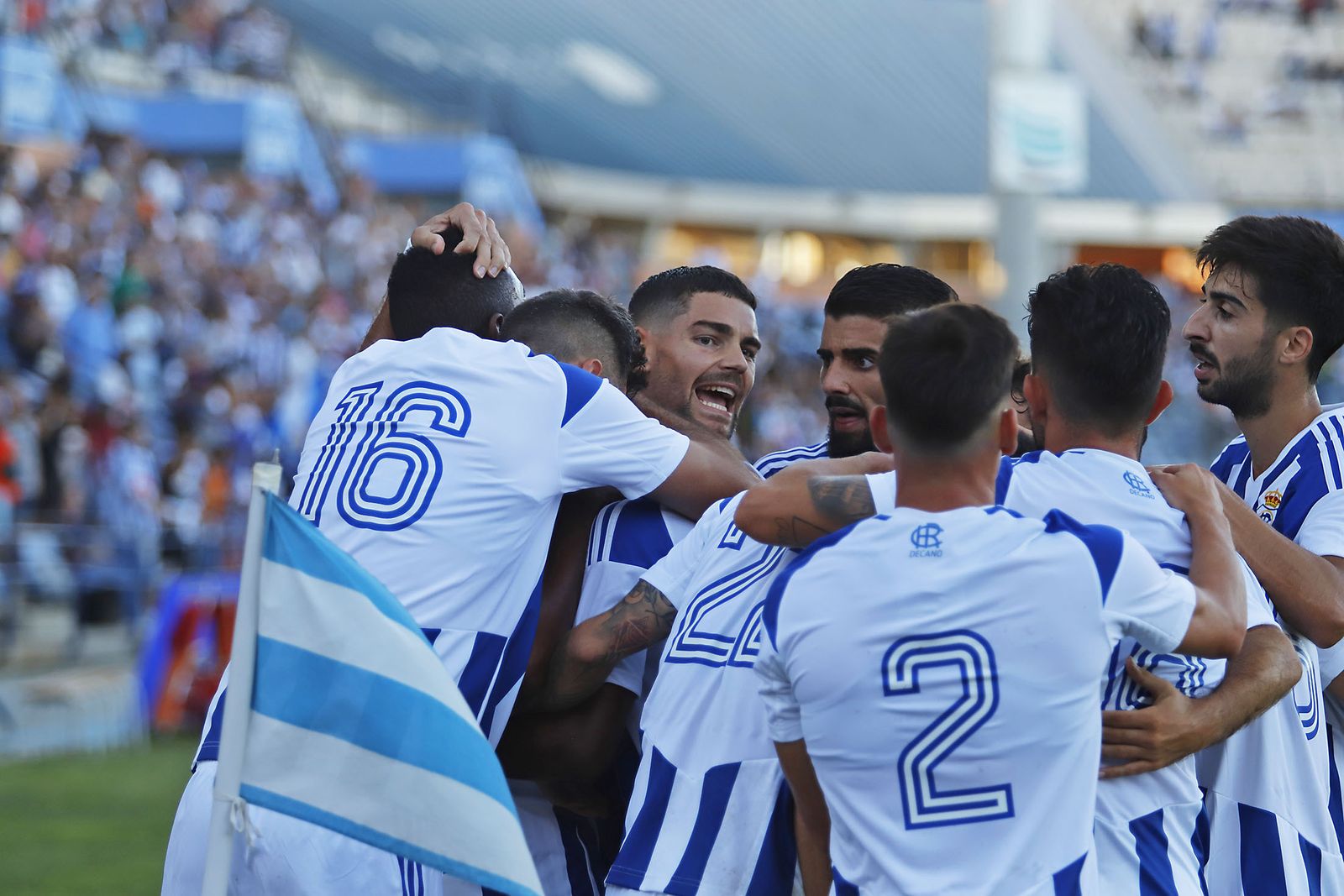 Imágenes del partido entre el Recreativo de Huelva y Yeclano