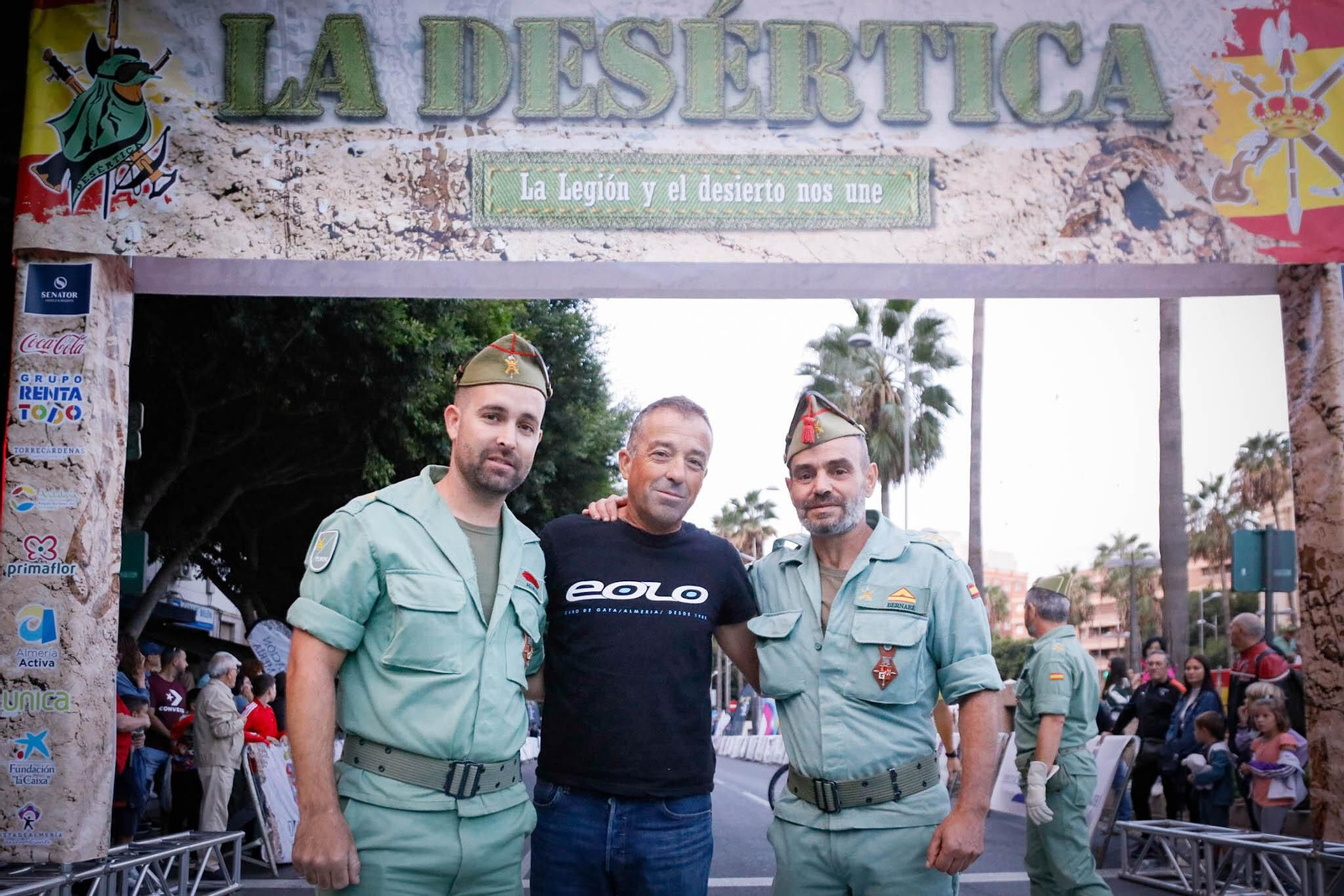Así ha sido la salida de La Desértica desde la Rambla de Almería