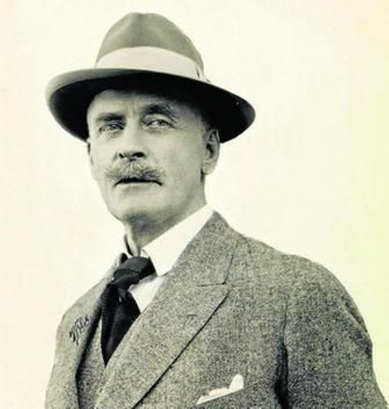 El escritor noruego Knut Hamsun, una polémica interminable.