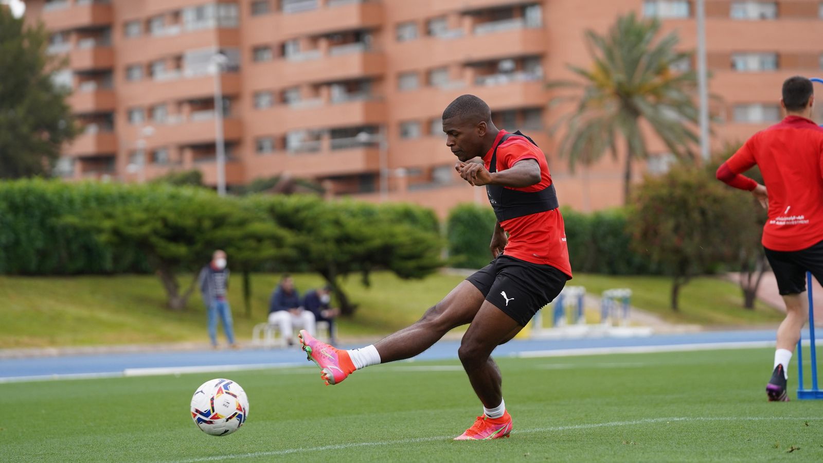 Akieme está apercibido de sanción junto a Villalba, Villar, Centelles y Samú Costa