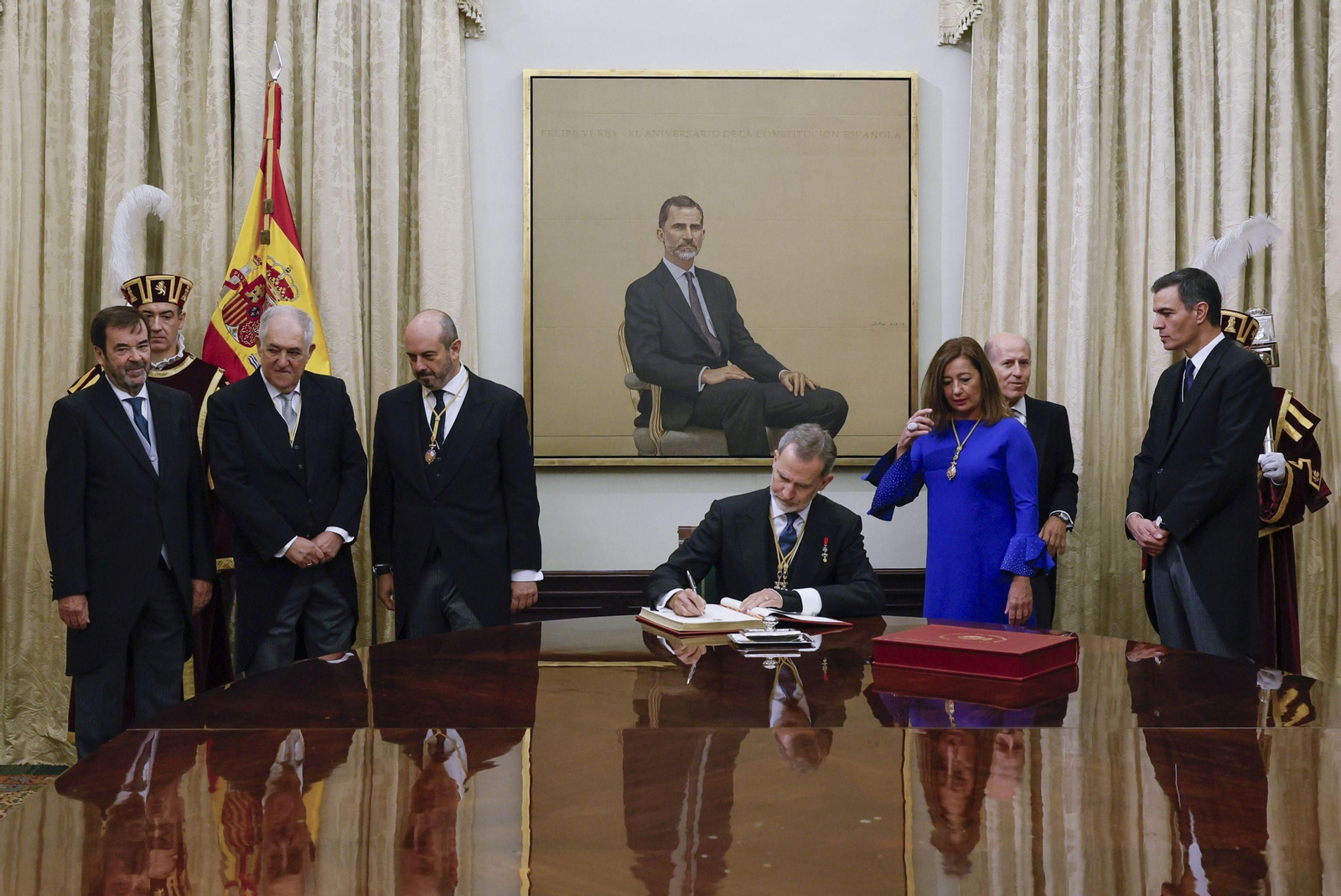 Las fotos de la jura de la Constitución de la princesa Leonor