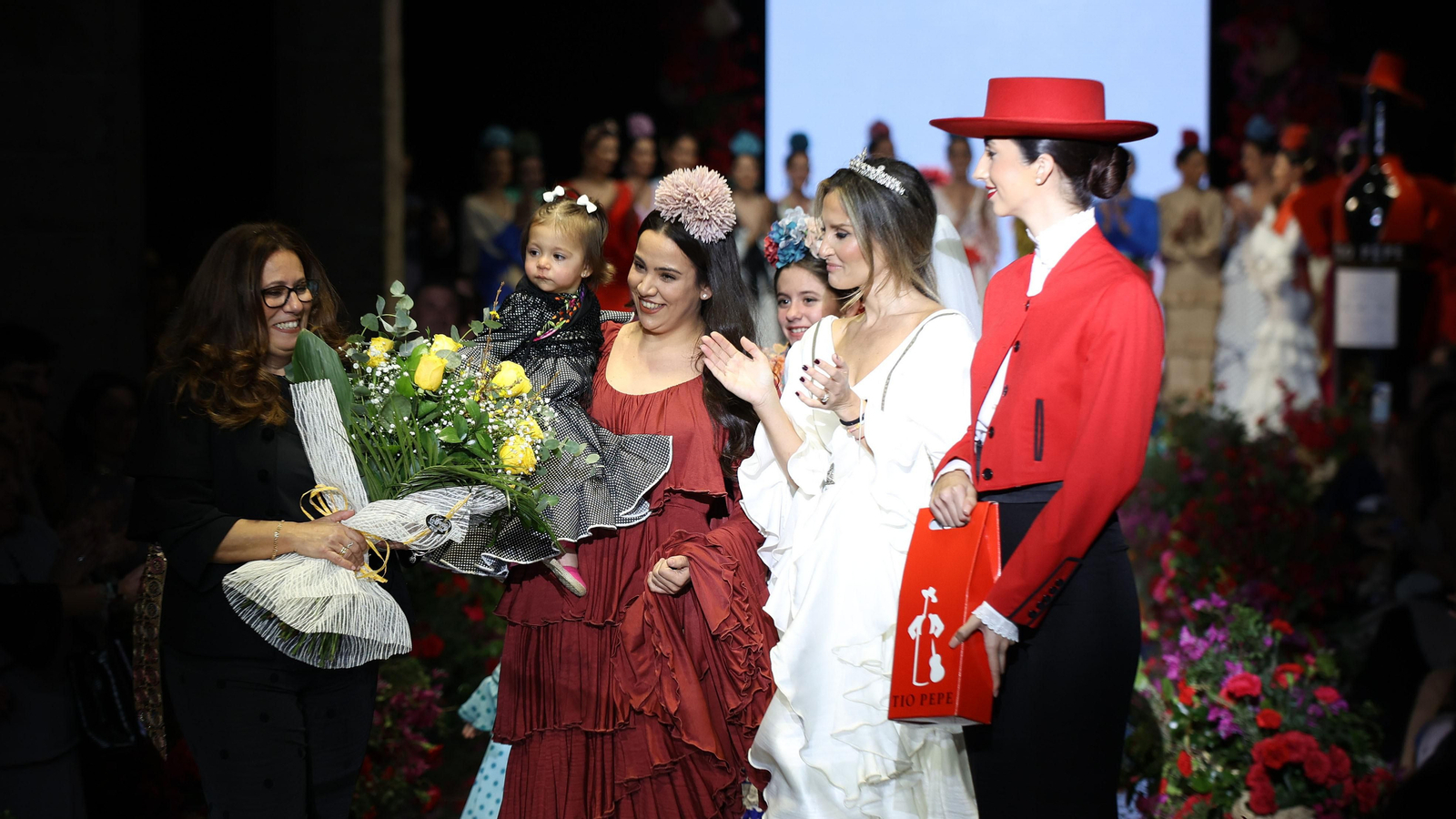 Desfile de Inmaculada González en la Pasarela Flamenca Tío Pepe Jerez 2024