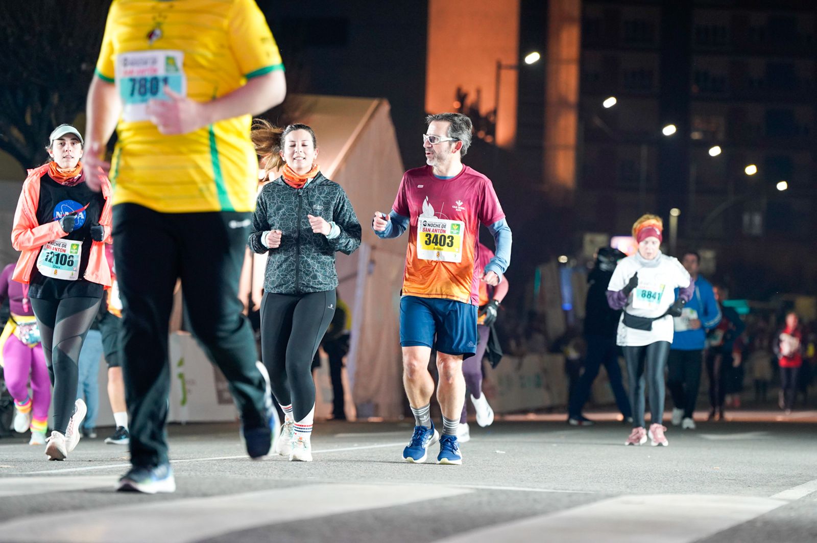 En imágenes: búscate en tu llegada a meta de la Carrera de San Antón 2026 (4)