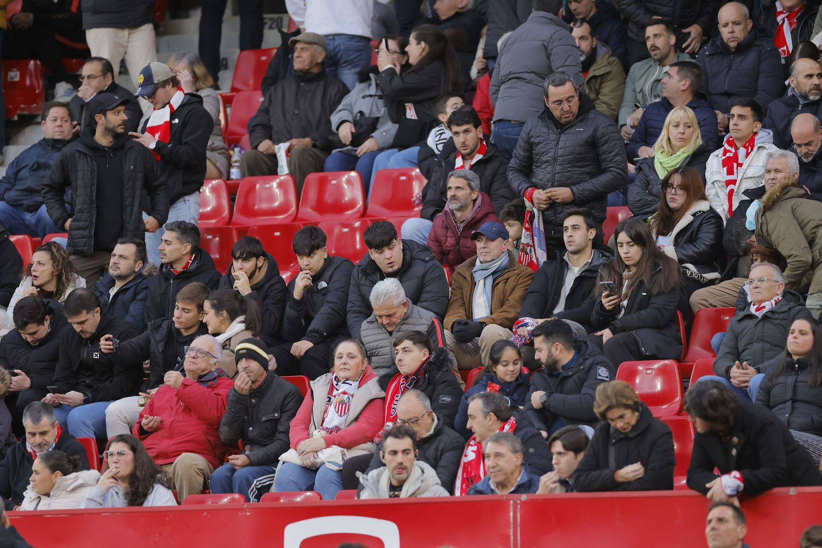 Búscate en las fots del Sevilla fC - Bibao