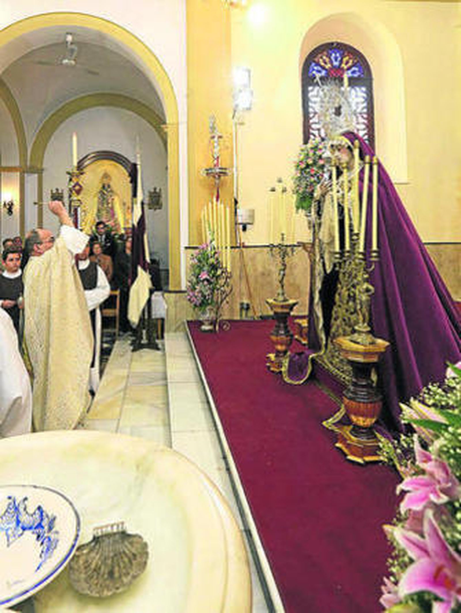 Un momento del acto de bendición de la titular mariana del Huerto.