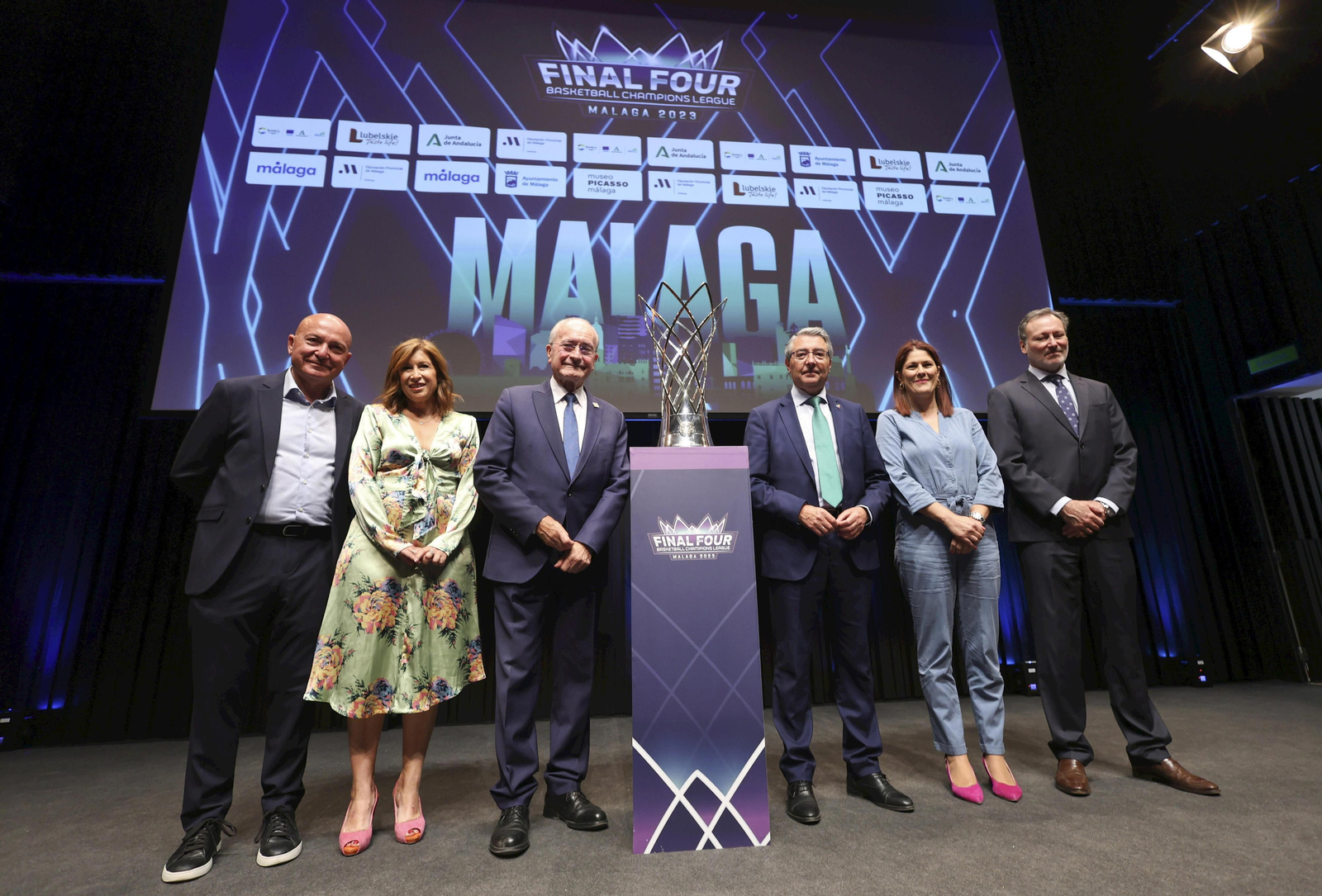 El sorteo de la Final Four de la BCL en Málaga, en fotos