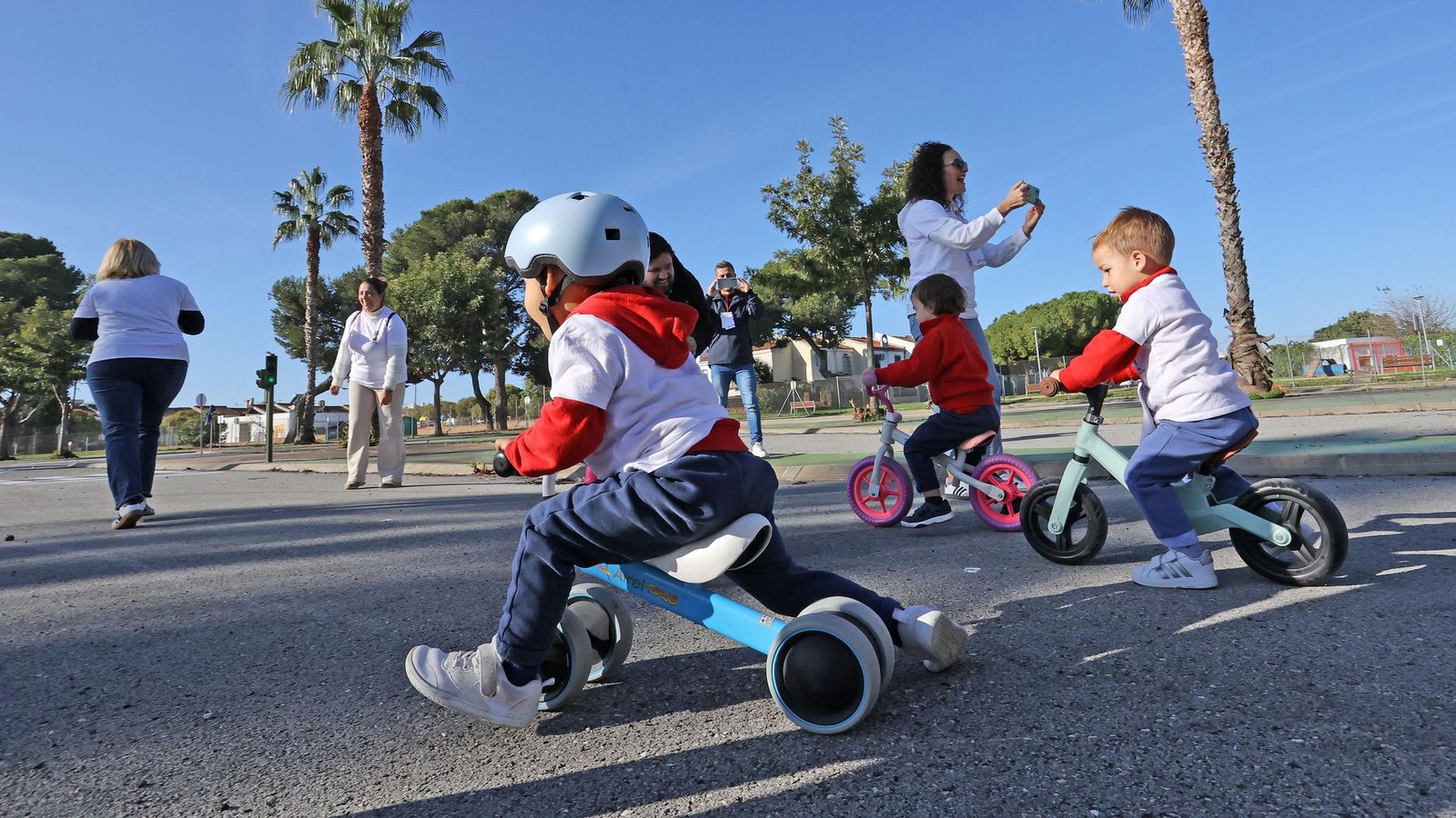 Carrera infantil a beneficio del pequeño Martín