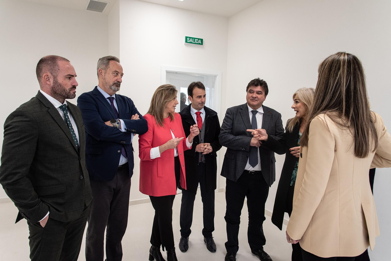 Imágenes de la visita de la Consejera de Desarrollo Educativo y Formación Profesional al nuevo colegio del Ensanche