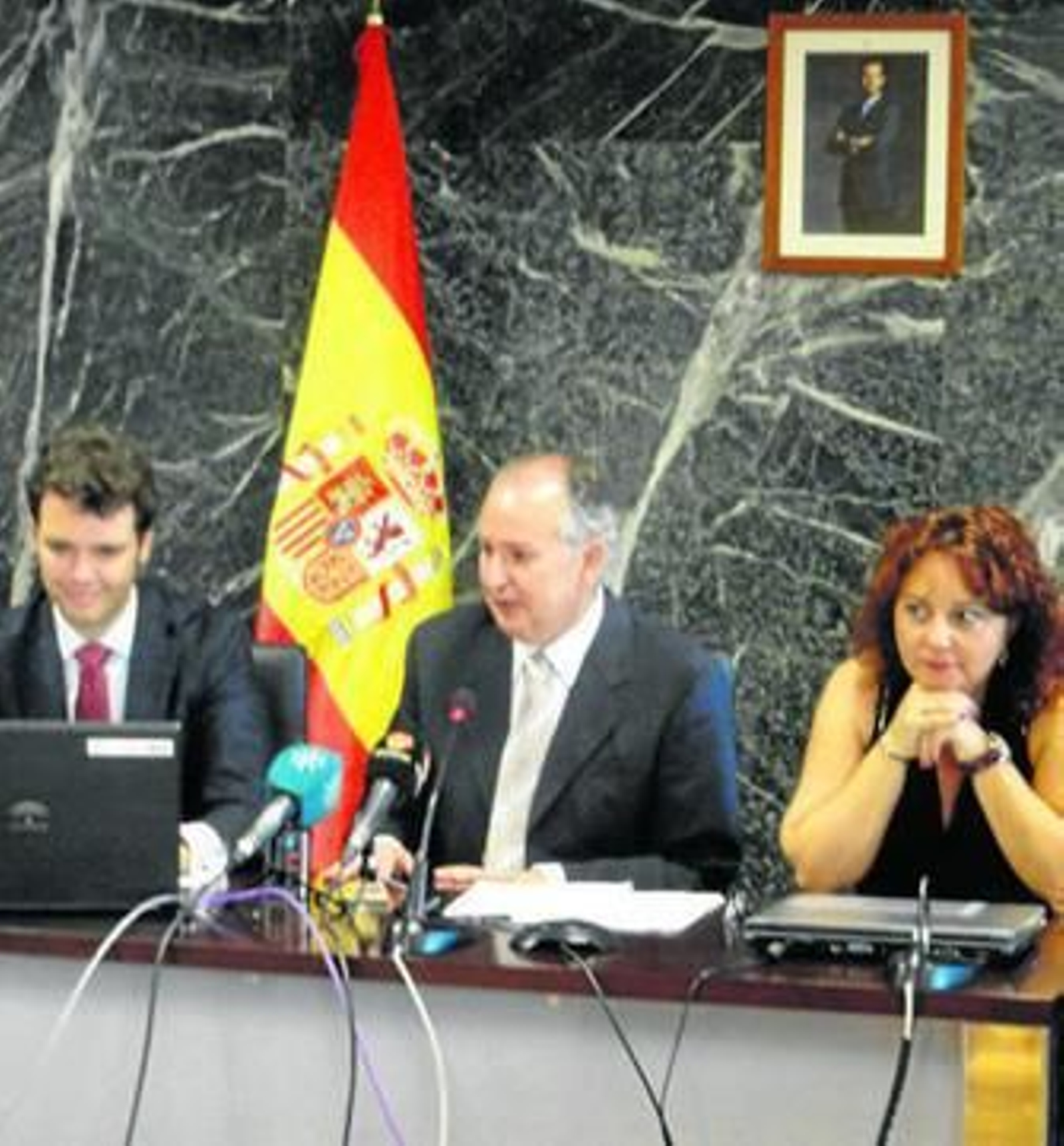 Luis Columna avanzando información sobre los procesos judiciales de la provincia.