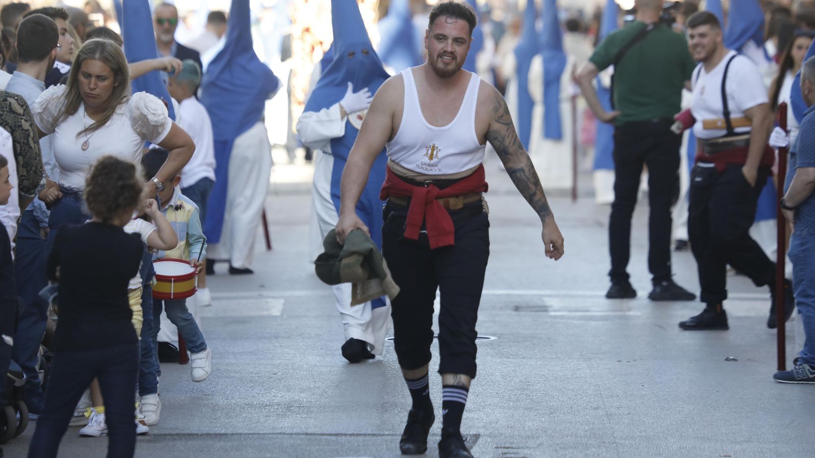 Fotos del Domingo de Ramos  en La Línea: Sagrada Flagelación y María Santísima de la Estrella