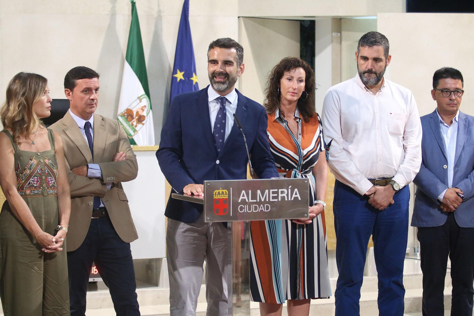 Las imágenes de la despedida de Ramón Fernández-Pacheco como alcalde de Almería