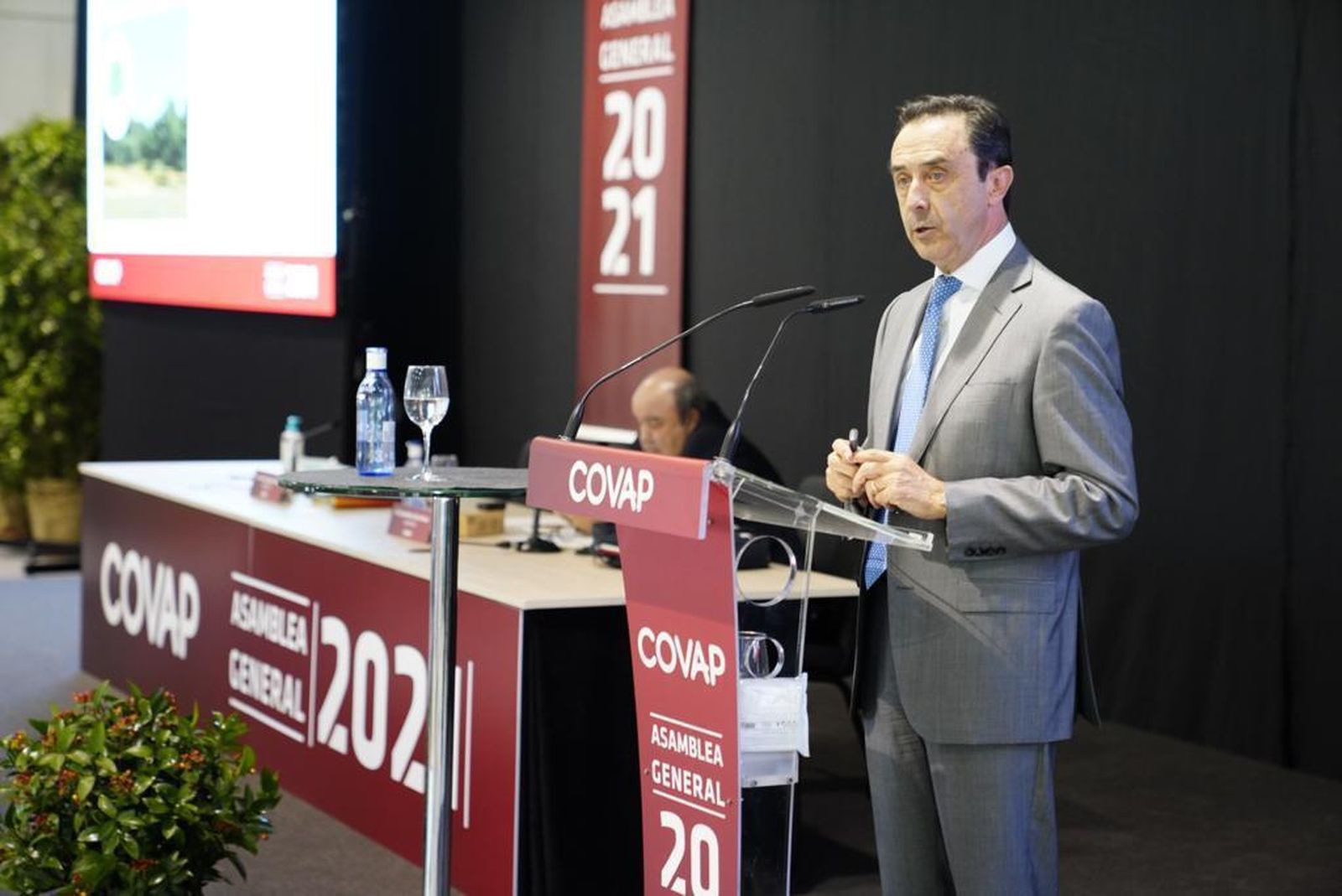 Intervención de Ricardo Delgado durante la asamblea general de Covap.