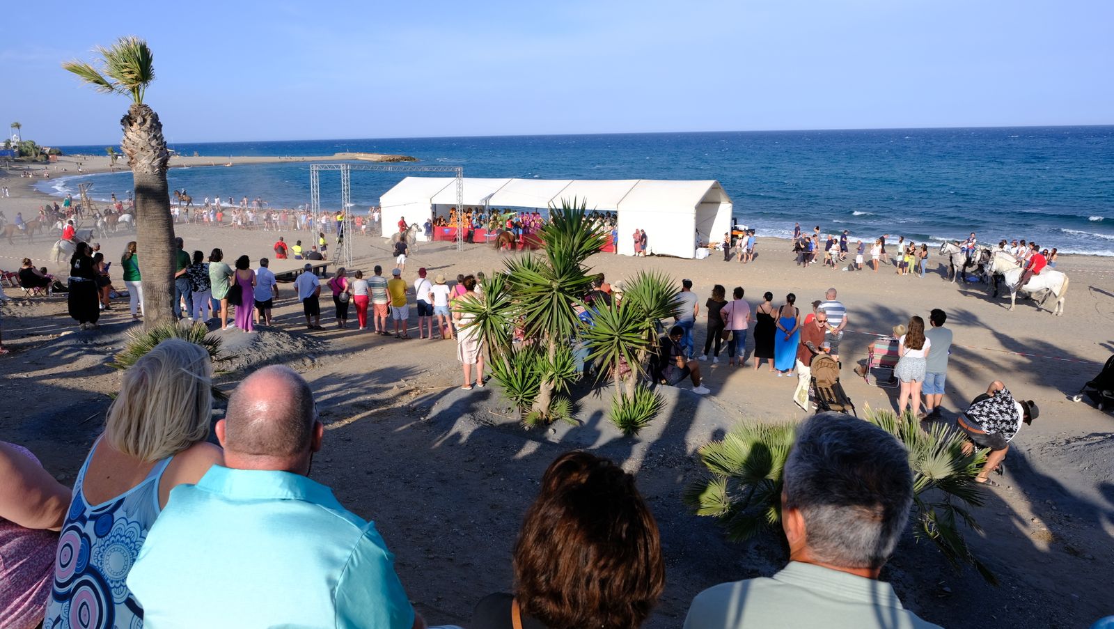 Moros y Cristianos de Mojácar en la Playa del Lance, en imágenes