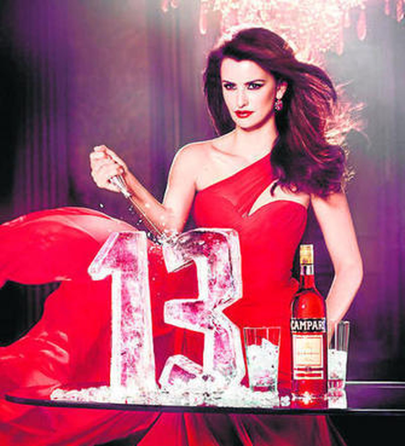 Por sus manos han pasado las mujeres más famosas del mundo.