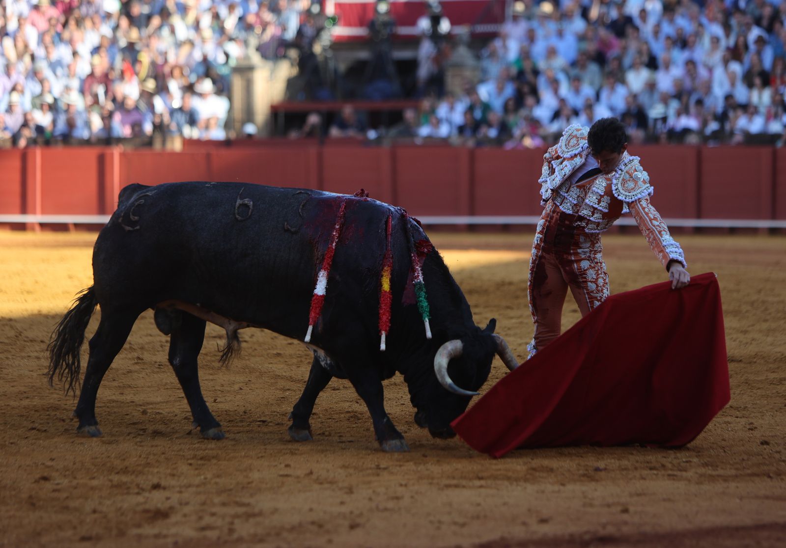 Toros en la Maestranza .Domingo
