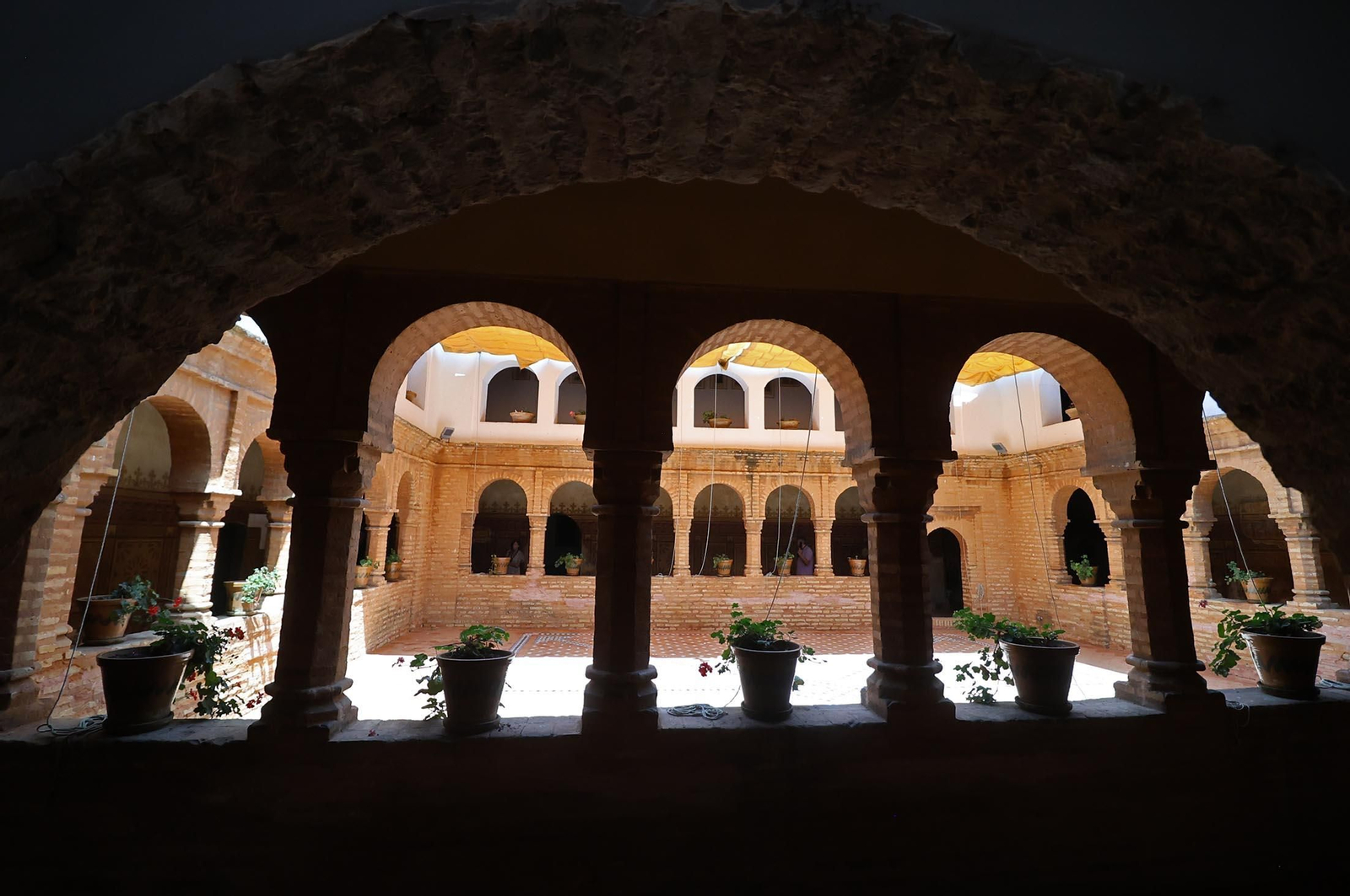 Monasterio Santa María de La Rábida: un viaje visual por su historia y arquitectura