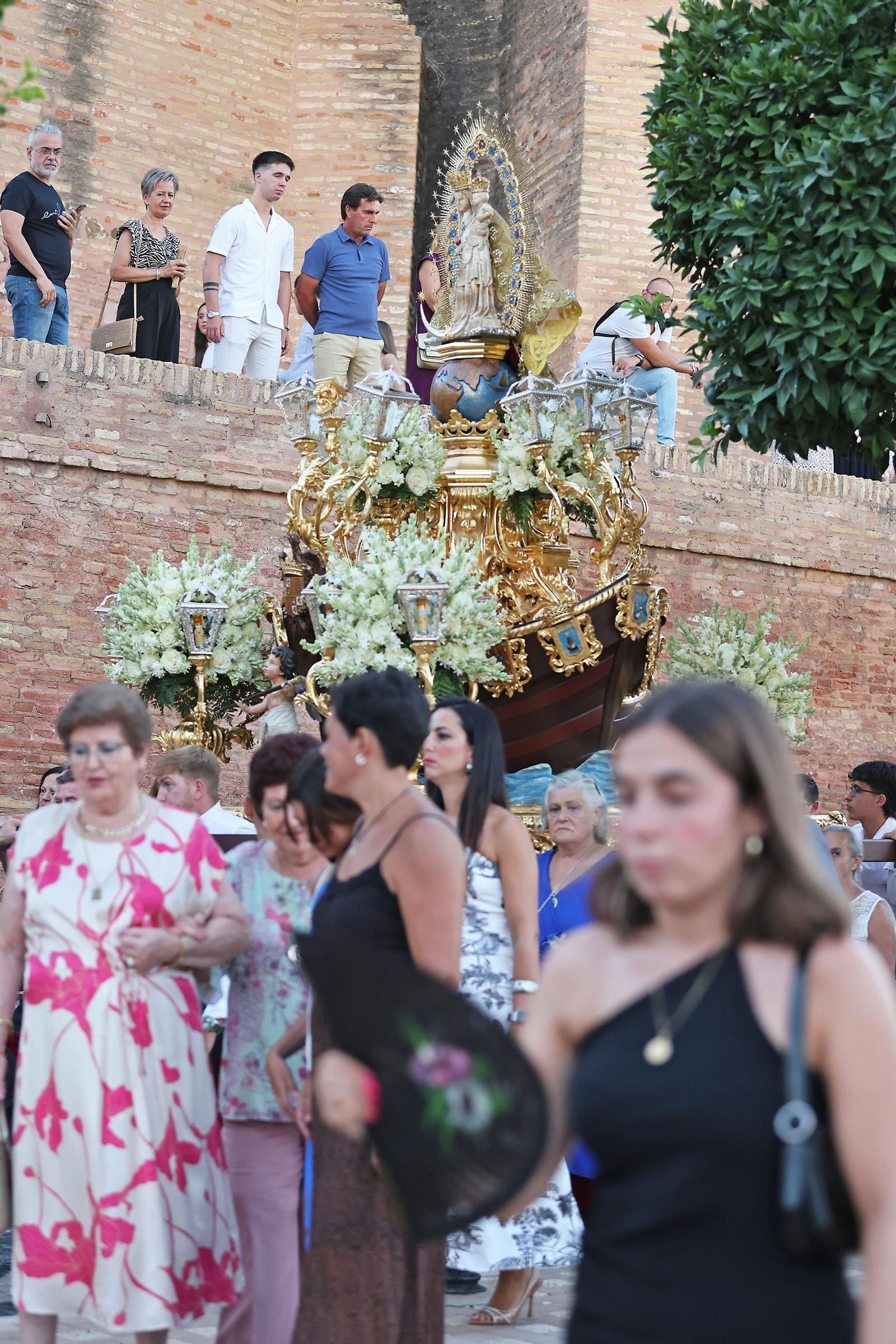 Imágenes de la procesión de Nuestra Señora de los Milagros en Palos de la Frontera Imágenes de la procesión de Nuestra Señora de los Milagros en Palos de la Frontera