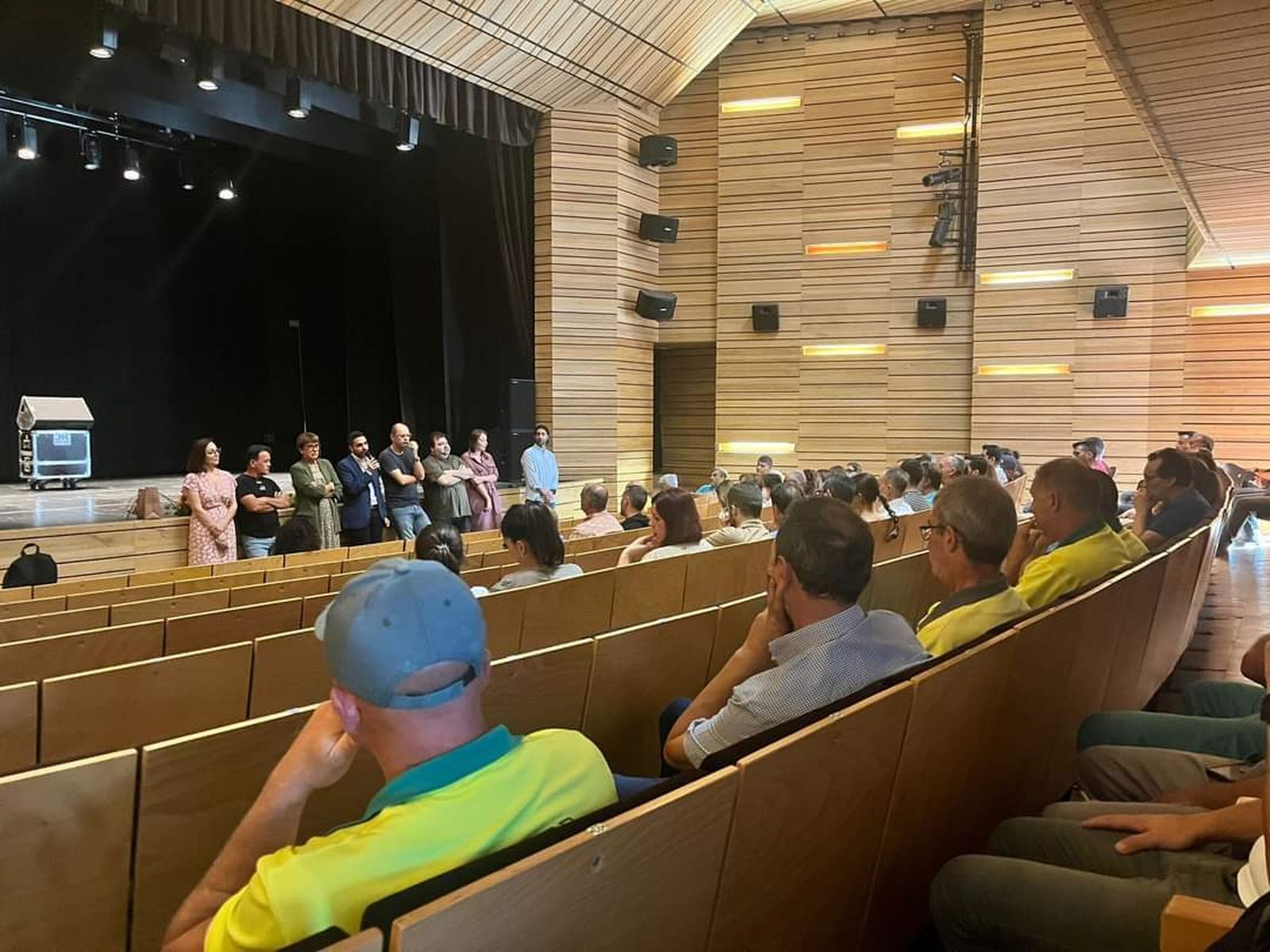 Primera toma de contacto del nuevo gobierno del PSOE con el personal municipal.