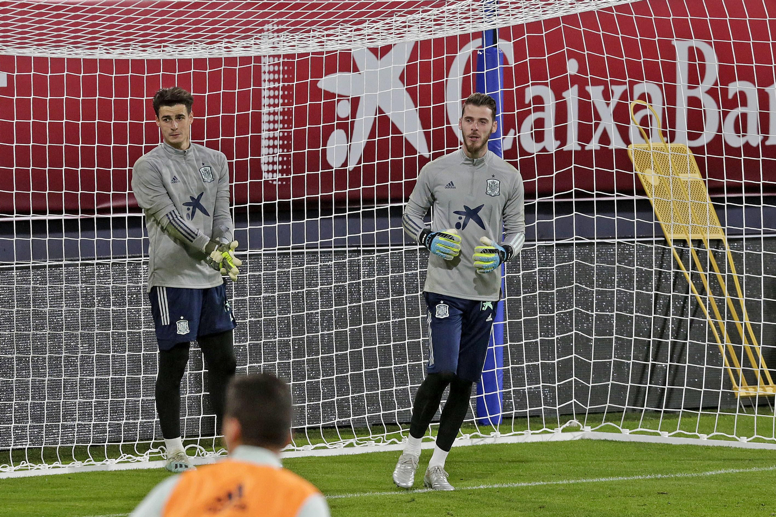 Imágenes de la selección española entrenando en el estadio Carranza