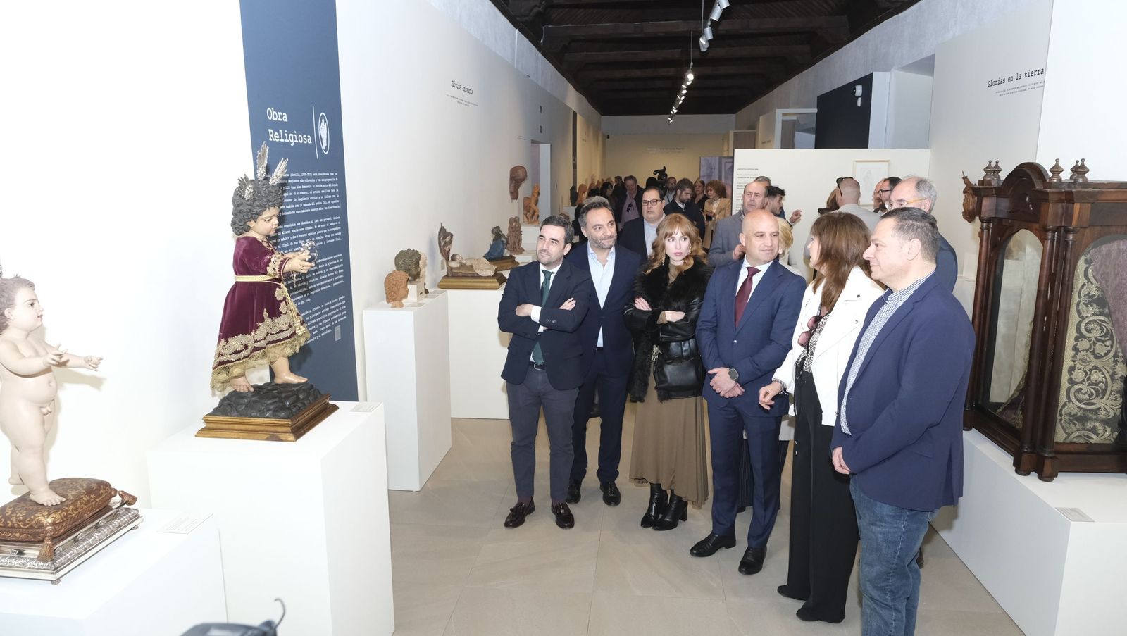 Las fotos de la exposición del escultor e imaginero Luis Álvarez Duarte en el MUREC