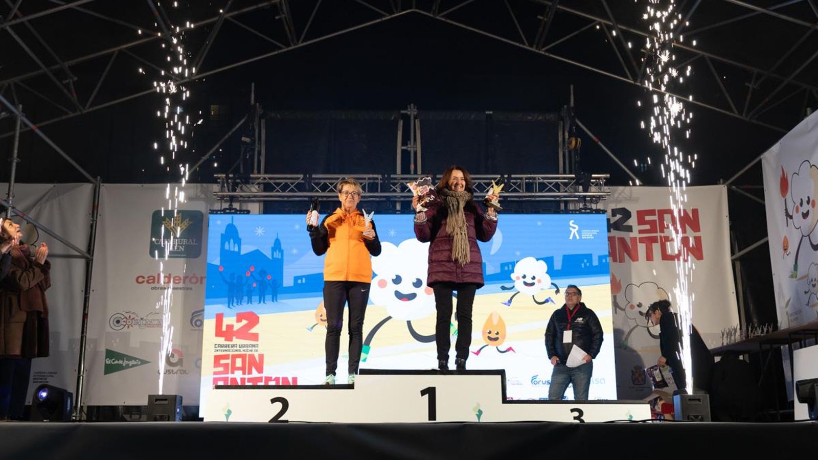 En imágenes: entrega de premios de la prueba popular de la Carrera de San Antón