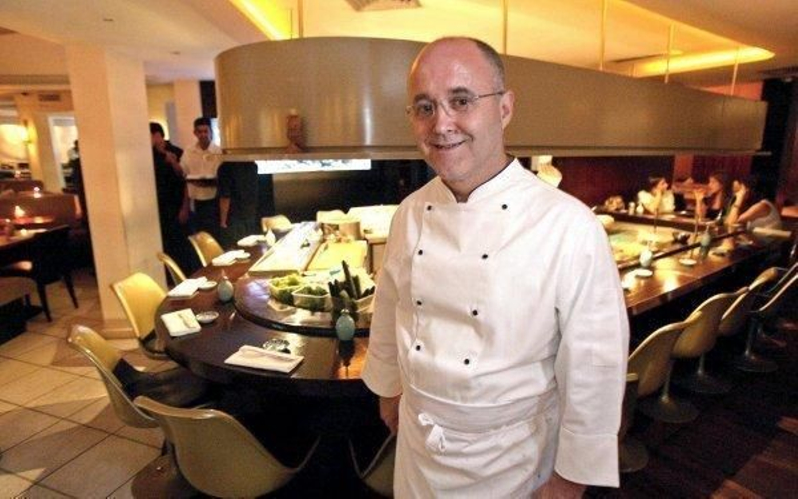 Ricardo Sanz (59 años) utilizará hoy en el Tío Pepe Festival productos de la zona y los cocinará a la usanza de Japón.