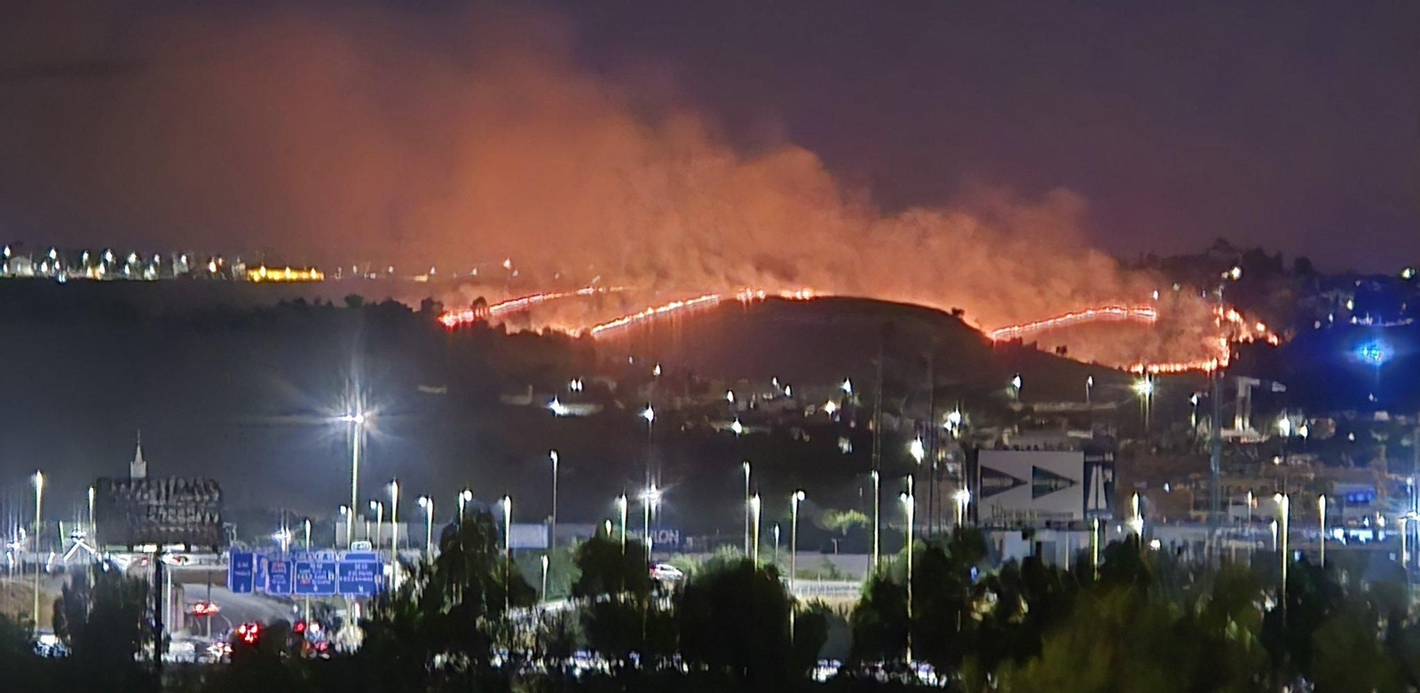 Imagen del incendio en el Aljarafe.