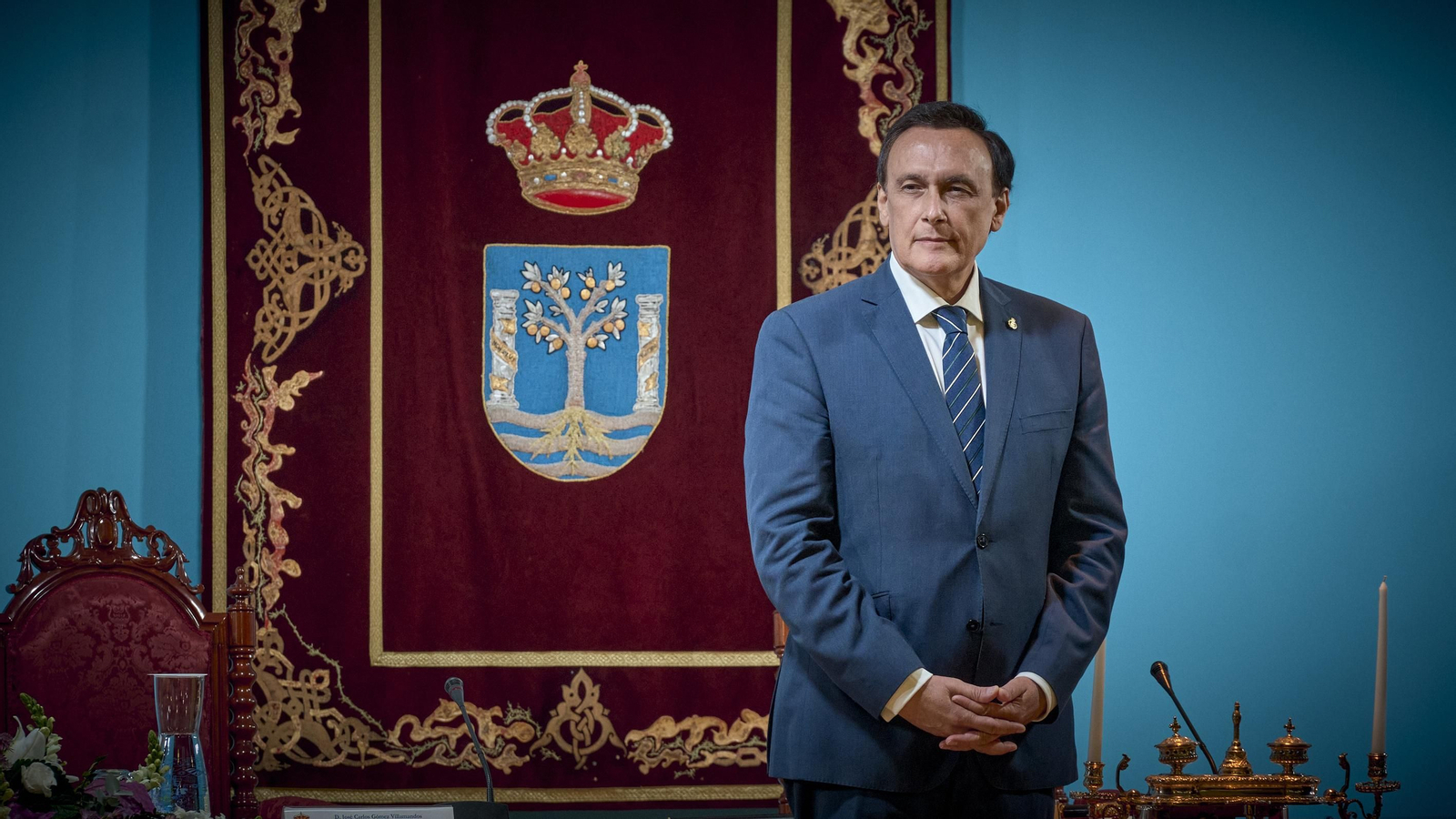 Ceremonia de apertura del curso de la UCA en el aula magna de la Facultad de Filosofía y Letras.