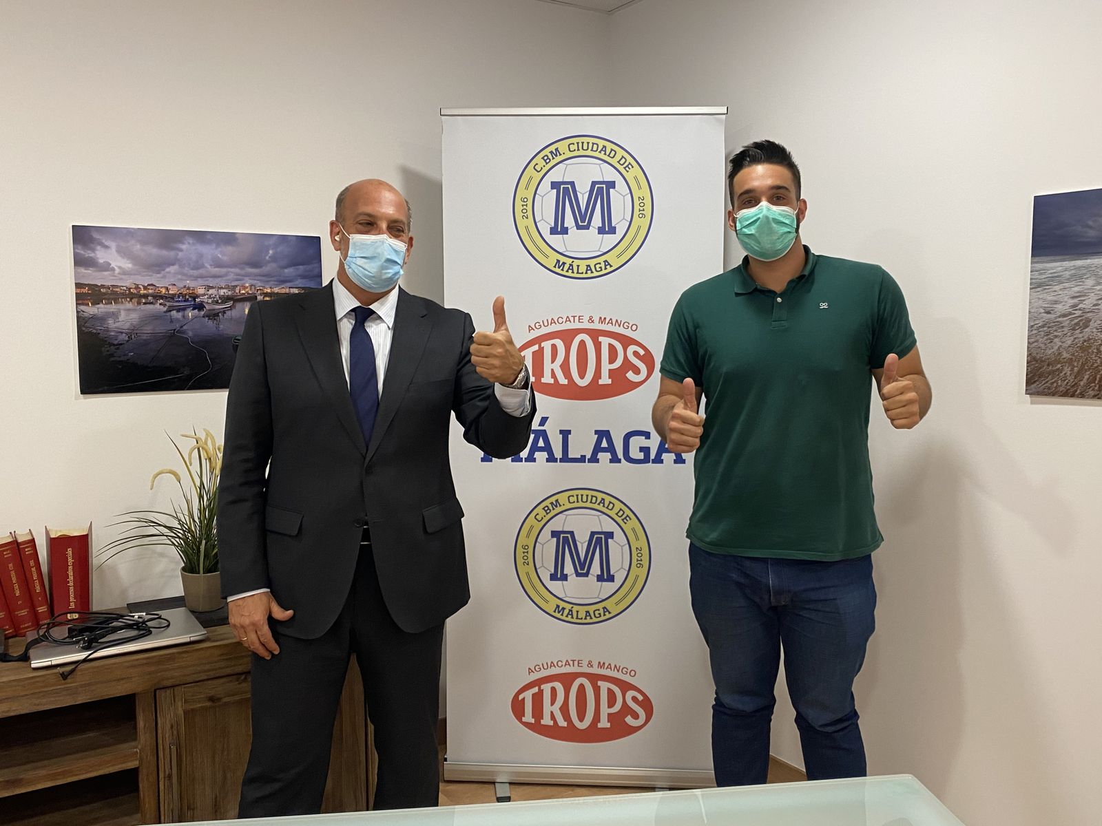 Camas, con Armada en el club.