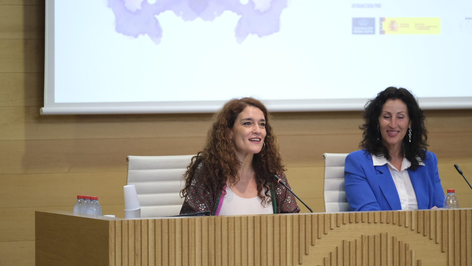 La Reina Sofía inaugura el I Congreso Internacional sobre ELA, en imágenes