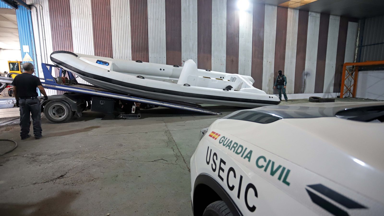 Fotos de los registros de la Guardia Civil en El Cobre