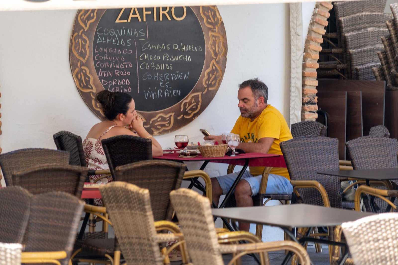 La Plaza Quintero Báez, espacio peatonal, arbolado y punto de encuentro urbano.