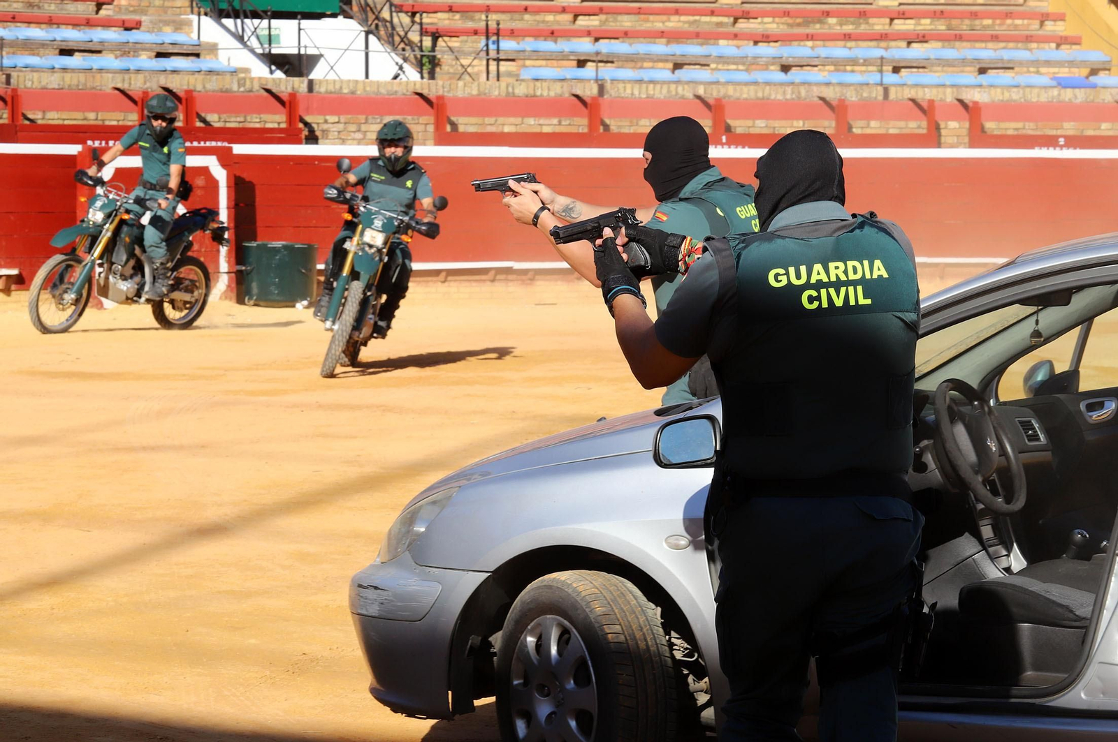 Imágenes de la jornada de puertas abiertas de la Guardia Civil