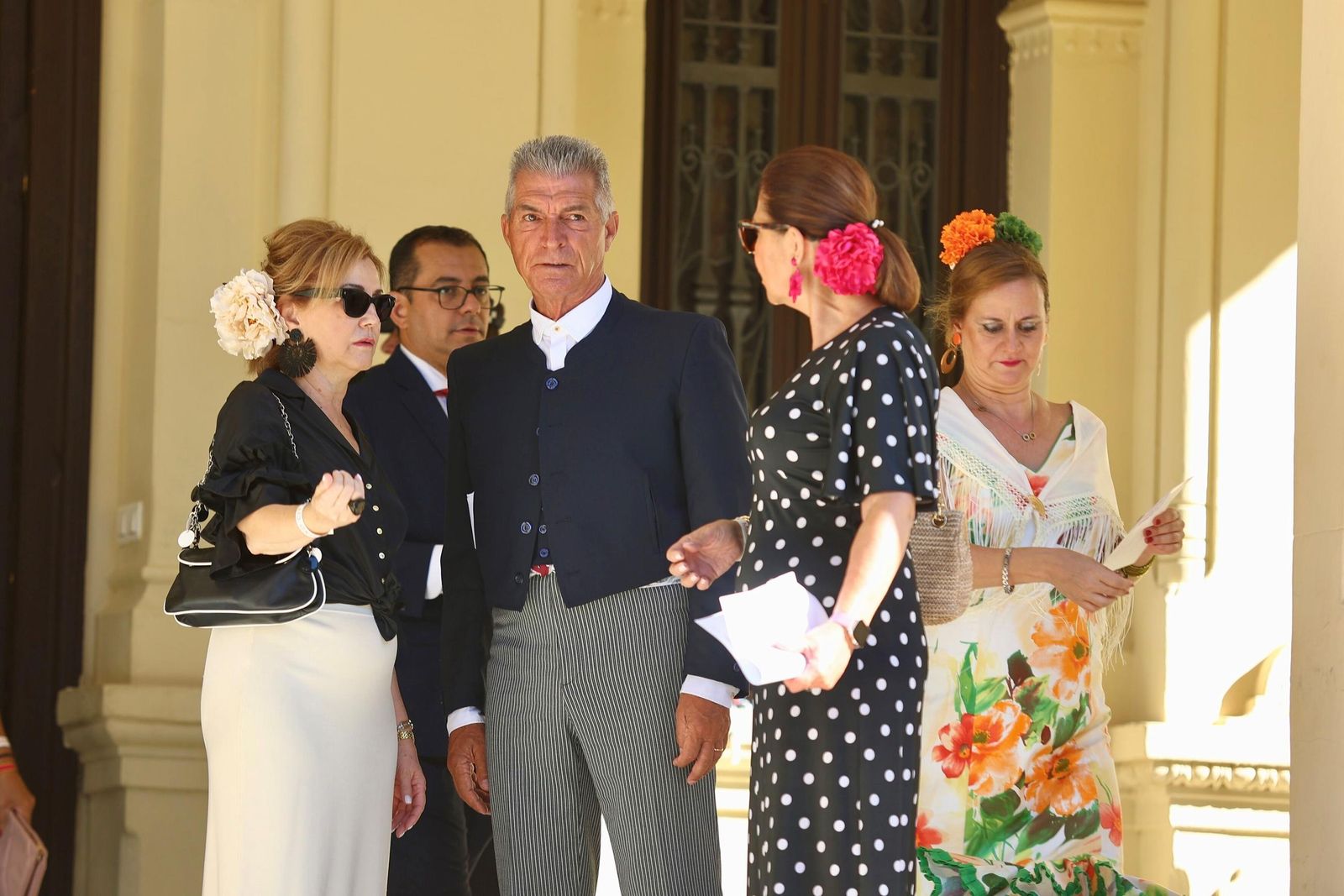 La salida de la Romería de la Feria de Málaga, rumbo al Santuario de la Victoria, en fotos