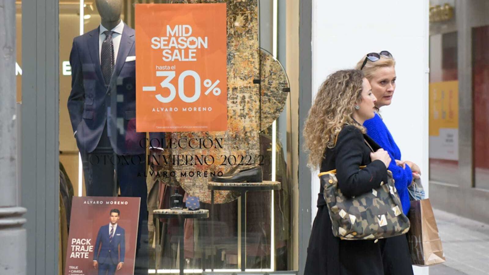 El 'Black Friday' y las rebajas podrían salvar la temporada de los comercios