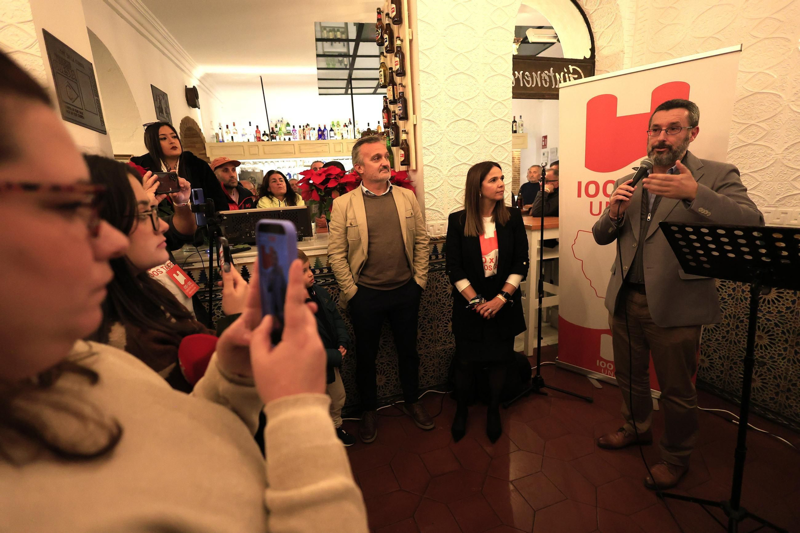 Las fotos de la presentación de 100x100 Unidos por Tarifa