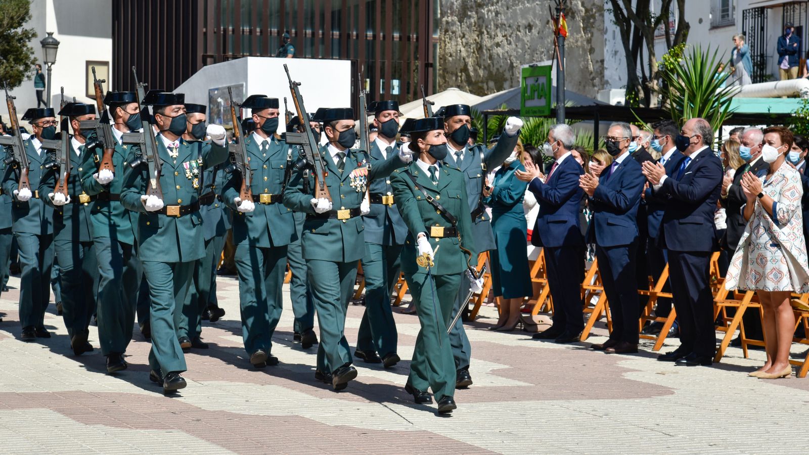 Las fotos de los actos de la Guardia Civil en Tarifa por la festividad de la Virgen del Pilar