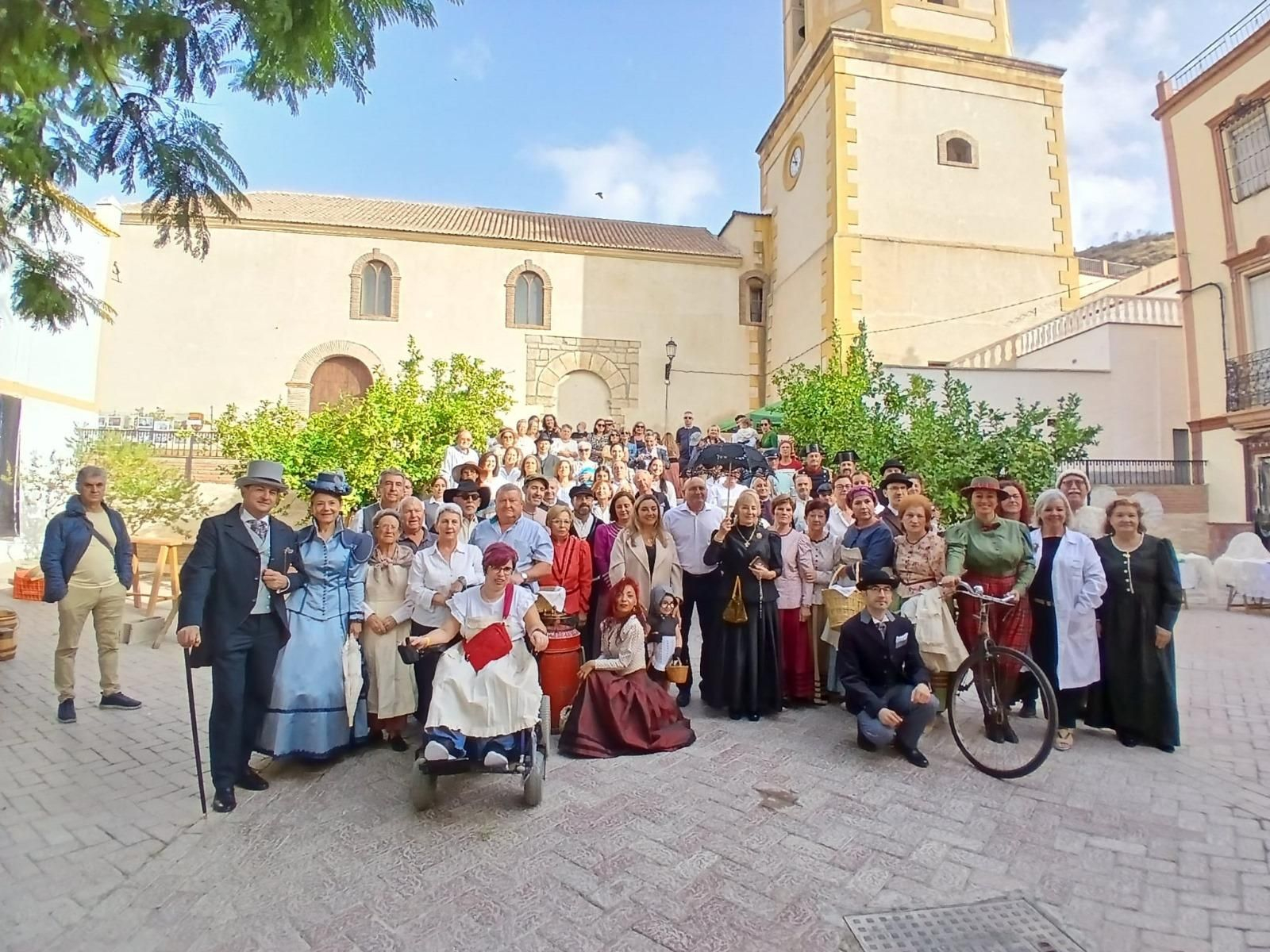 Terque viaja en el tiempo: las imágenes de la jornada de oficios antiguos