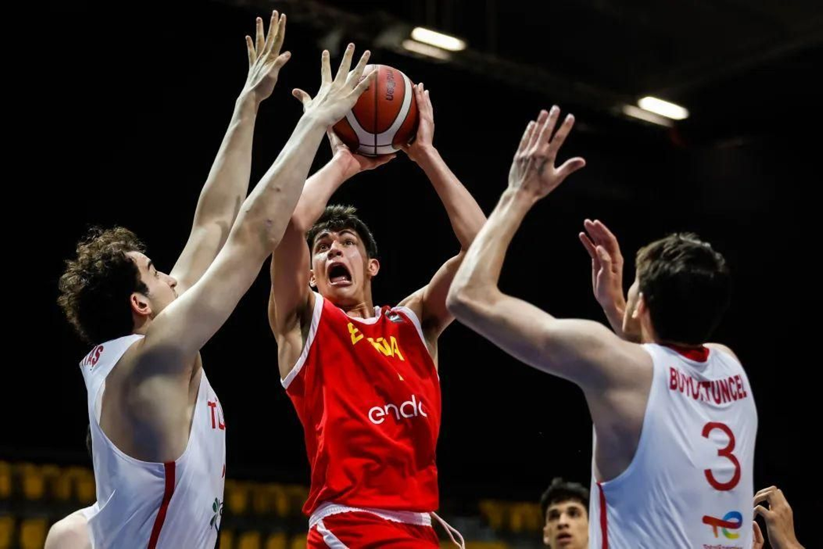 Europeo sub 20: España se mete invicta en octavos de final