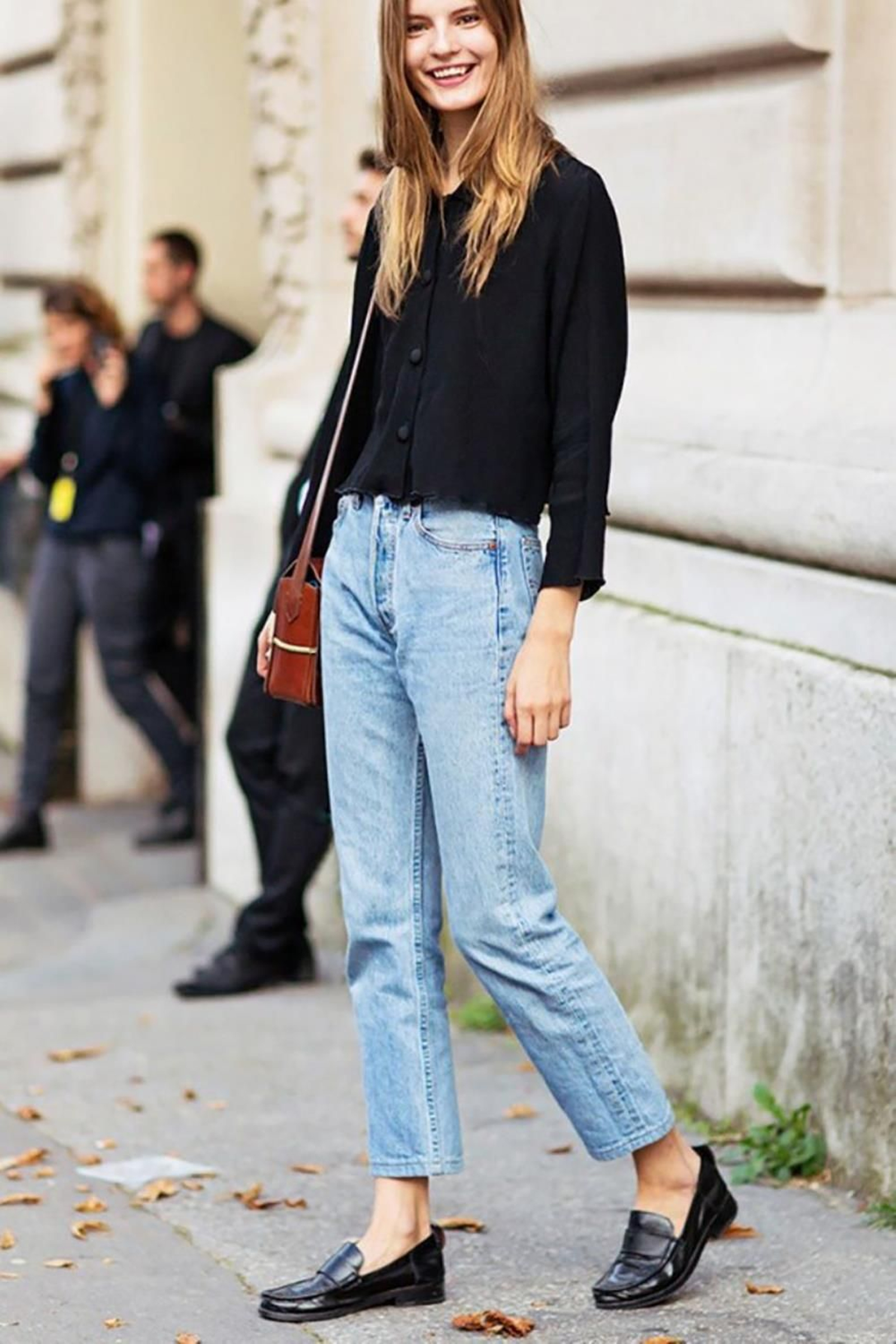 Cómo llevar unos mom jeans, los vaqueros de esta temporada