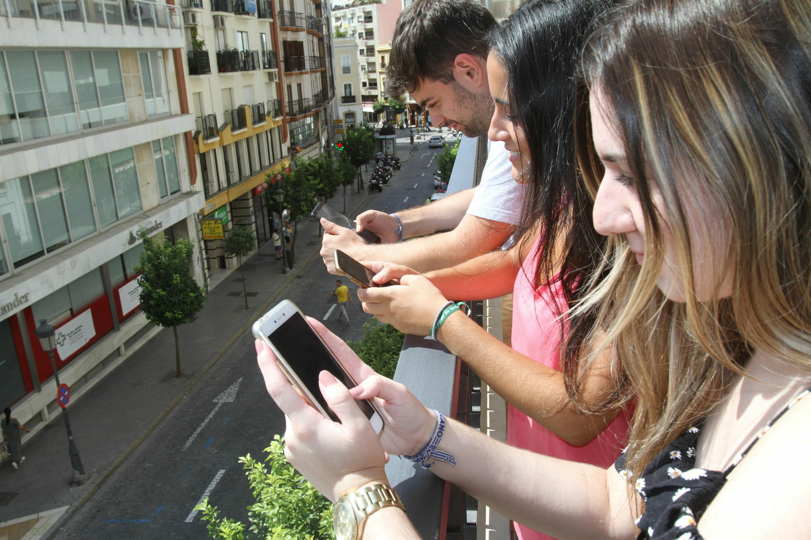 La aplicación móvil permite el registro laboral de los trabajadores.