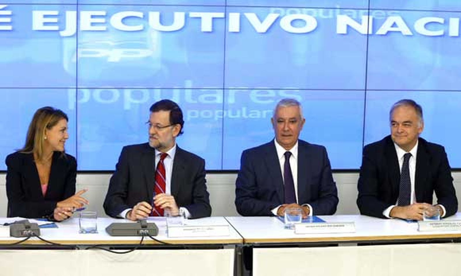 Rajoy desoye a los barones que piden adelantar la nueva financiación autonómica