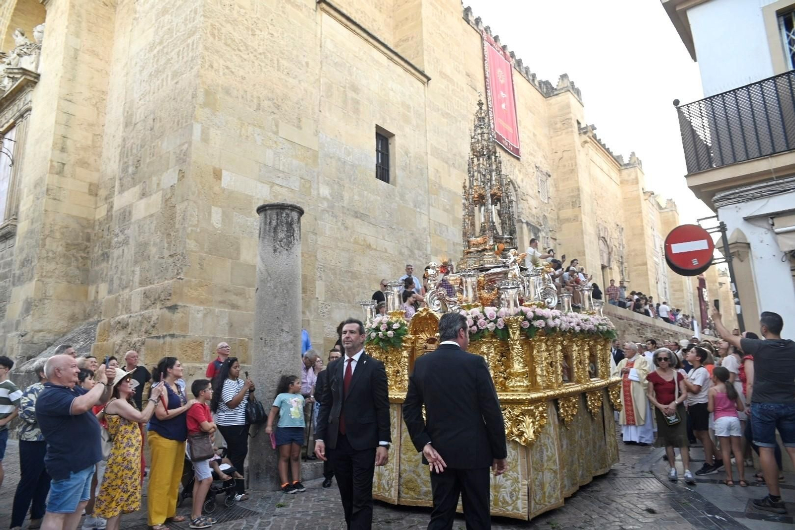 Las mejores imágenes de la procesión del Corpus Christi de Córdoba