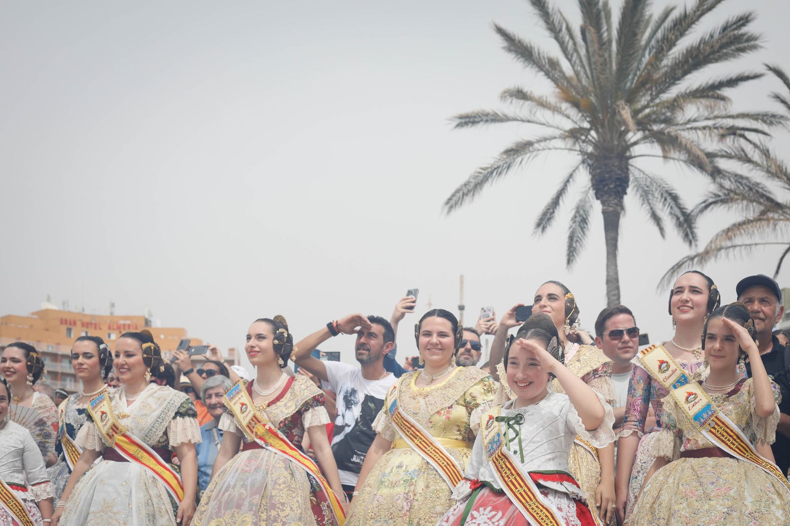 Las mejores imágenes de la "Globotá" en las fallas de Almería