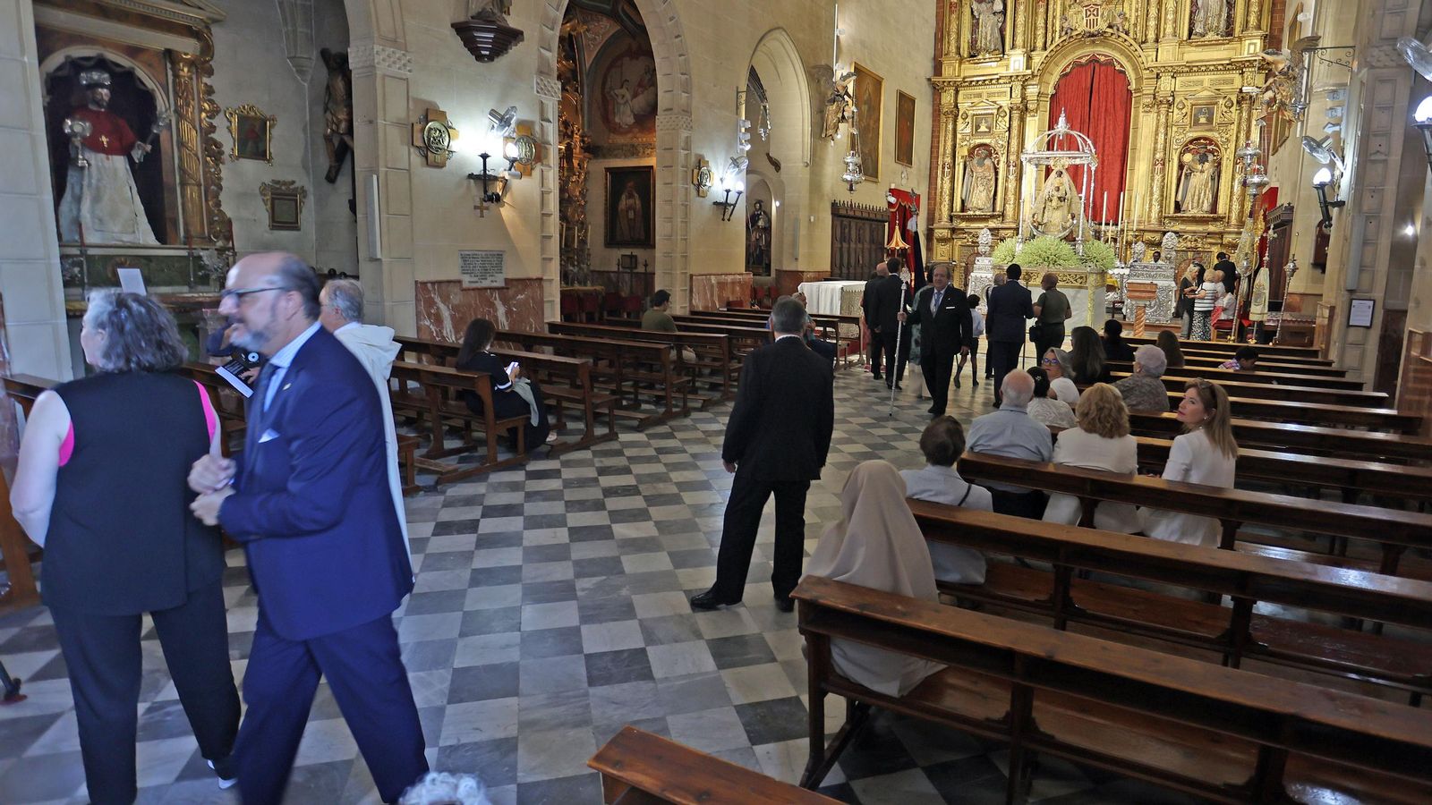 La procesión de la Patrona de Jerez en imágenes